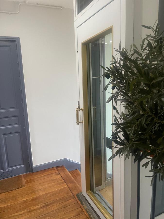 Paris Centre Dernier Etage Vue Ascenseur公寓 外观 照片